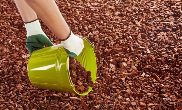 Wood Chip Landscaping in Lady Lake