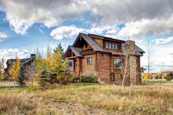 Cabin Landscaping in Lady Lake